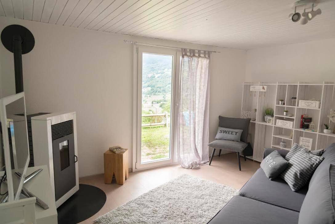 Modern Charme Studio In Chalet Villa Ponto Valentino Kültér fotó