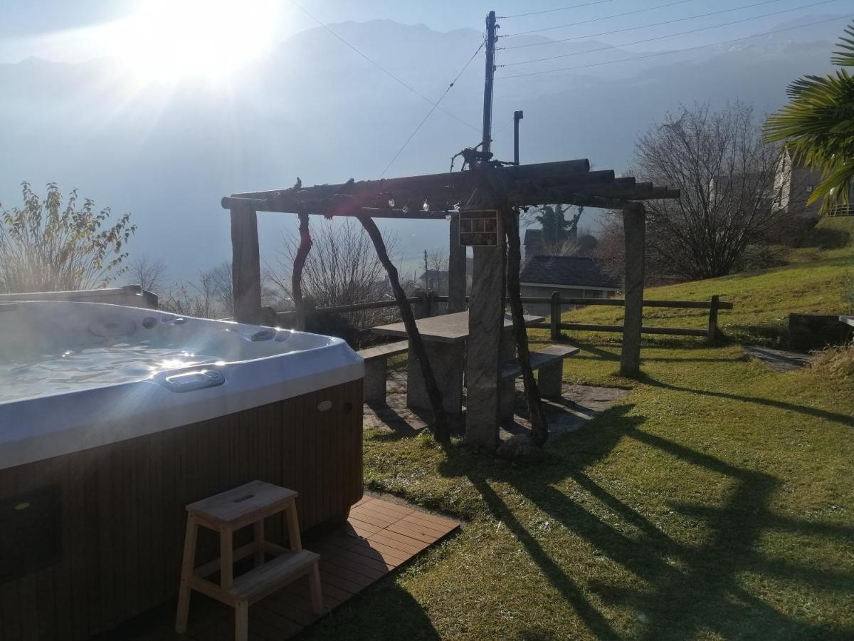Modern Charme Studio In Chalet Villa Ponto Valentino Kültér fotó